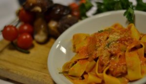 ristorante-la-terrazza-pappardelle-con-parmigiano-basilico