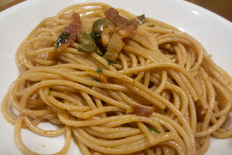 ricetta-spaghetti-aglio-olio
